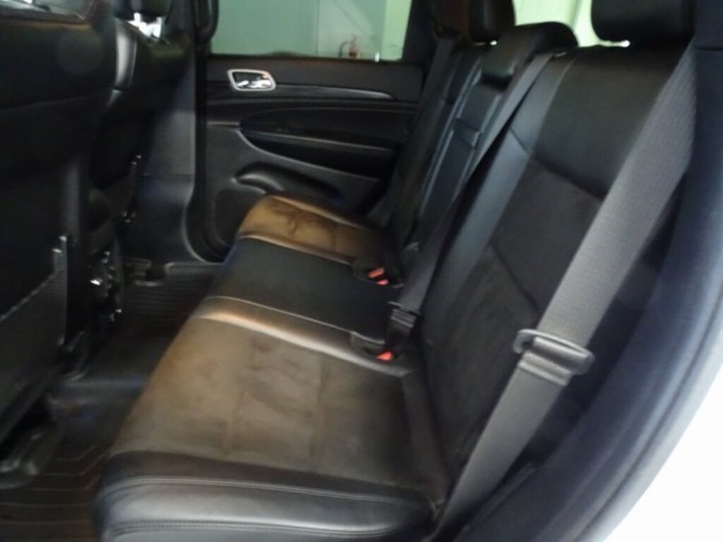 Used 2020 Jeep Grand Cherokee Altitude SUV