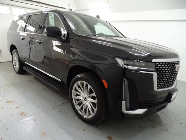 2023 Cadillac Escalade ESV