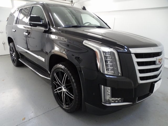 2020 Cadillac Escalade Premium Luxury's photo