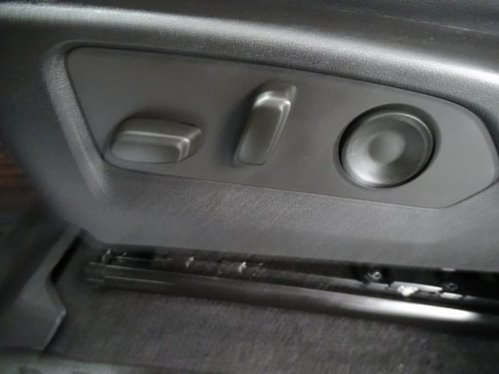 Used 2024 GMC Canyon AT4X Truck