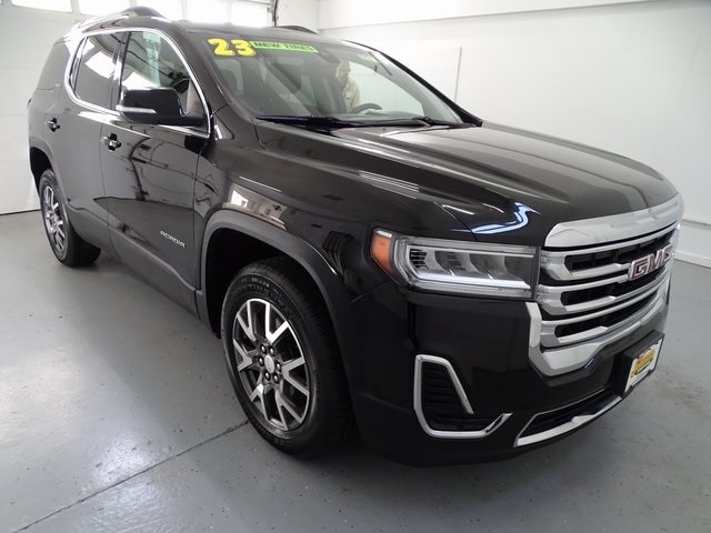 2023 GMC Acadia