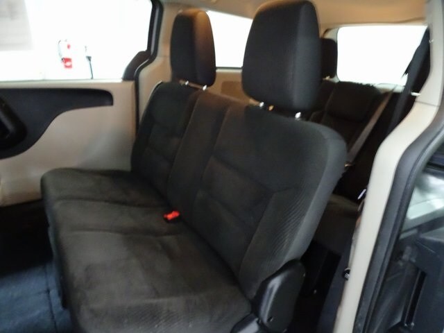 2018 Dodge Grand Caravan SE photo 3