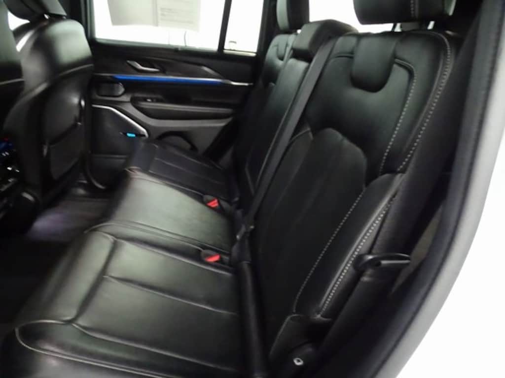 Certified 2022 Jeep Grand Cherokee Overland SUV