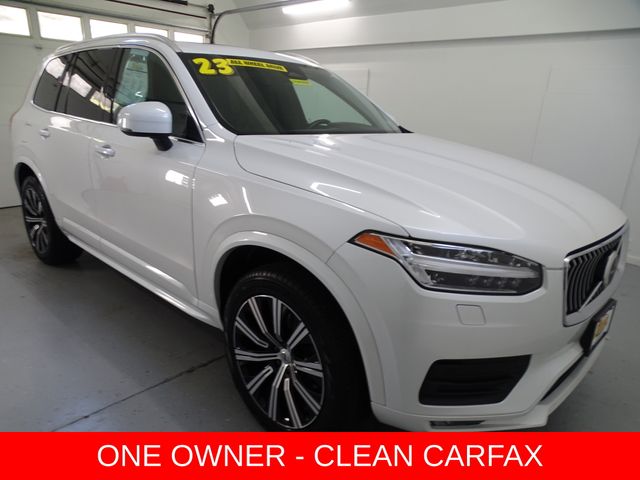 2023 Volvo XC90 B5 Core 4WD's photo