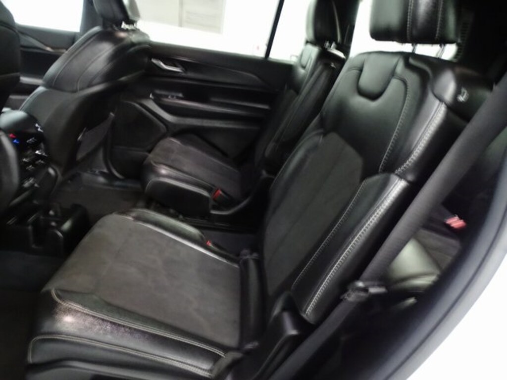 Certified 2023 Jeep Grand Cherokee L Altitude SUV