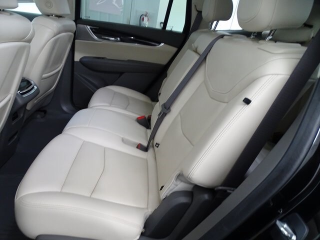 2021 Cadillac XT6 Premium Luxury photo 4