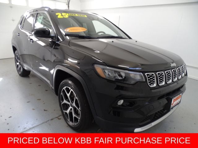 Diamond Black Crystal Pearlcoat 2025 Jeep Compass Limited 4WD SUV / Crossover Four-Wheel Drive 8-Speed Automatic
