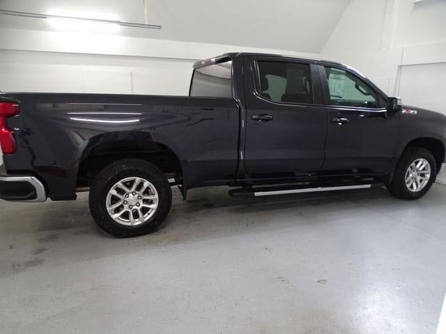 2022 Chevrolet Silverado 1500 LT - Photo 24