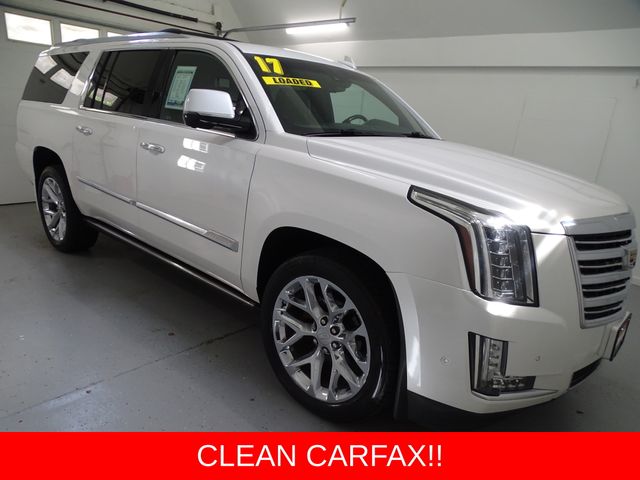 2017 Cadillac Escalade ESV AWD Platinum's photo