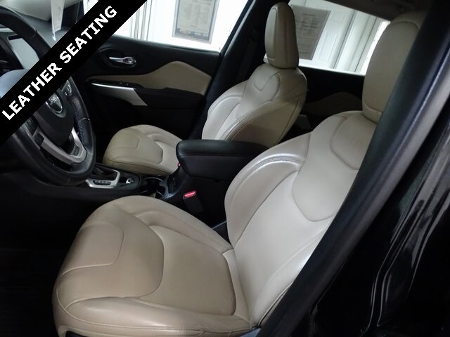 2018 Jeep Cherokee Limited photo 2