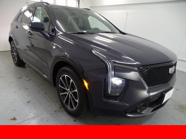 2024 Cadillac XT4 Sport's photo