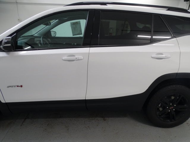 2024 GMC Terrain AT4 - Photo 17