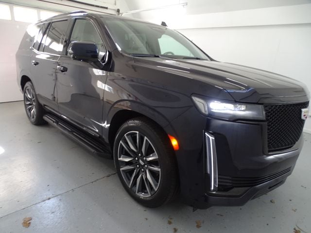 2024 Cadillac Escalade 4WD Sport Platinum's photo