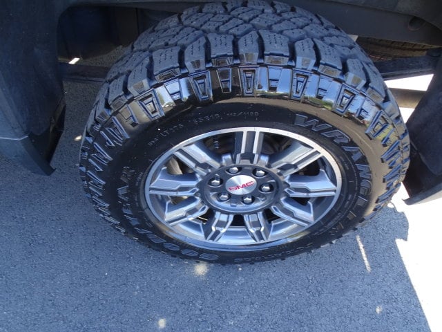 2024 GMC Sierra 1500 AT4 - Photo 28
