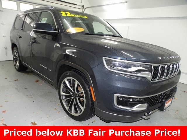 2022 Jeep Wagoneer Series III's photo