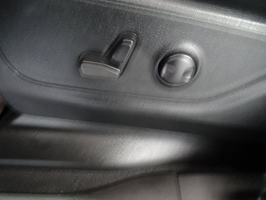 Certified 2025 Ram 1500 Big Horn/Lone Star Truck