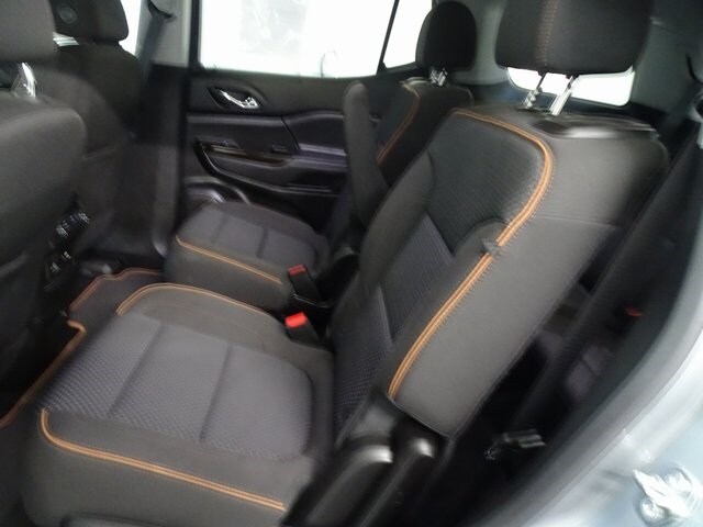 2023 Gmc Acadia AT4 photo 4