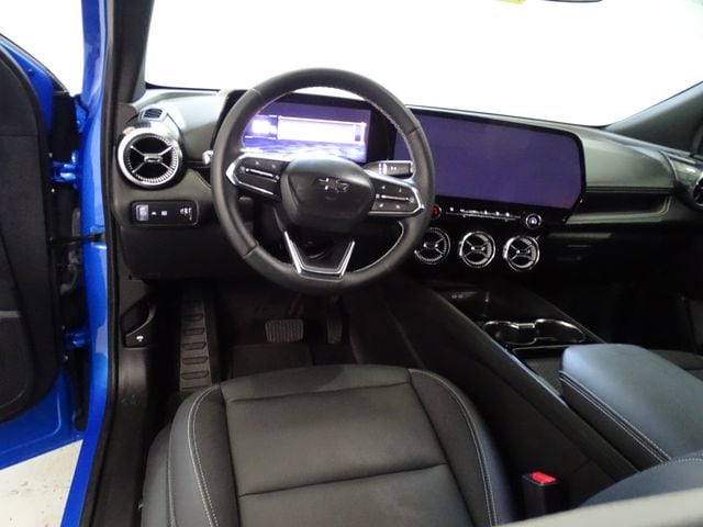 2025 Chevrolet Blazer EV LT - Photo 5