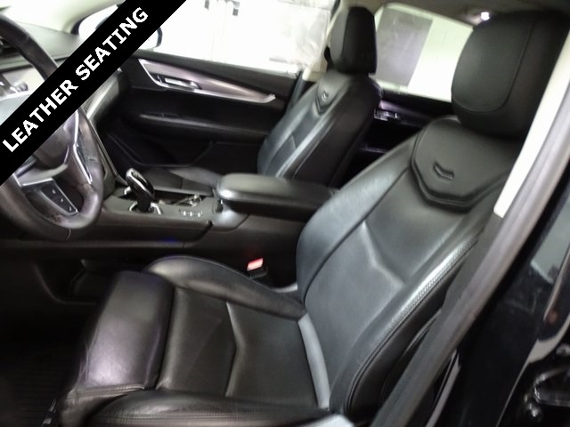 Used 2017 Cadillac XT5 Luxury with VIN 1GYKNDRSXHZ213612 for sale in Mount Olive, NJ