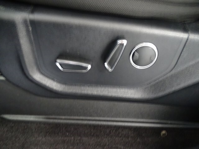 2016 Ford F-150 XLT photo 3