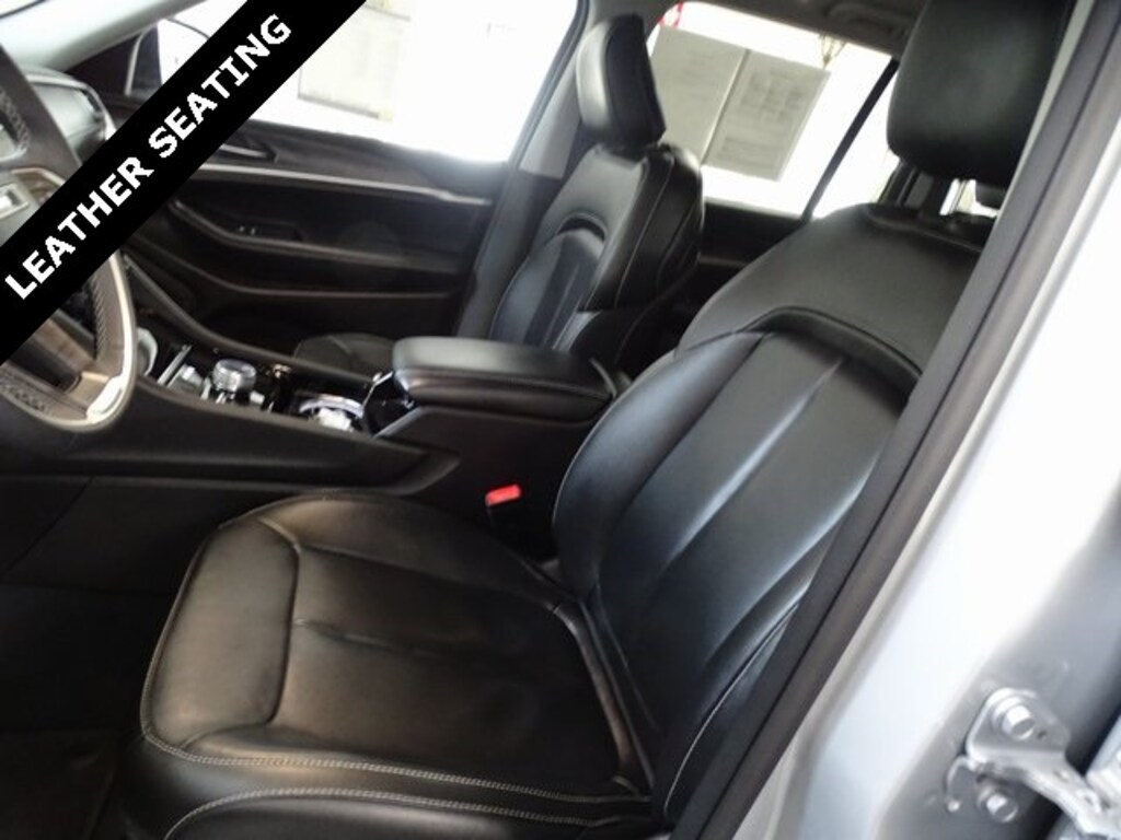 Used 2023 Jeep Grand Cherokee Limited SUV