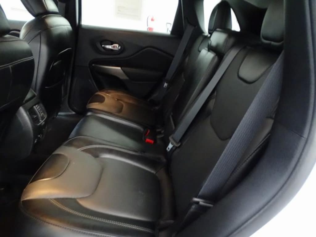 Used 2022 Jeep Cherokee Limited SUV