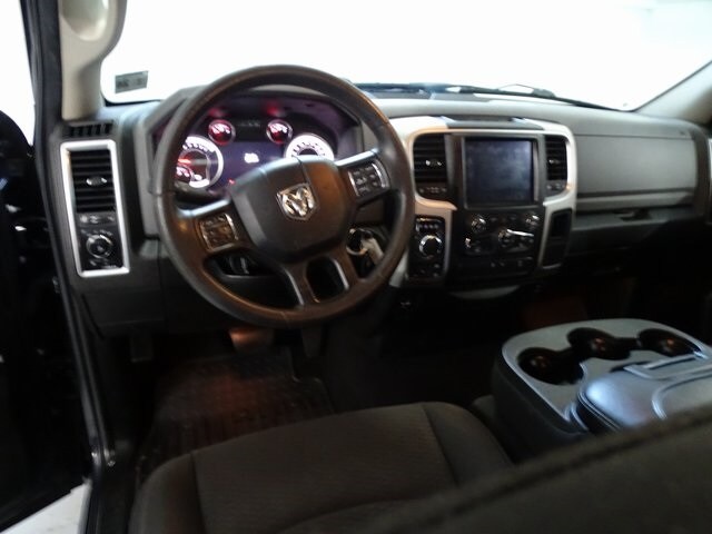 2019 Ram 1500 Classic Warlock photo 4