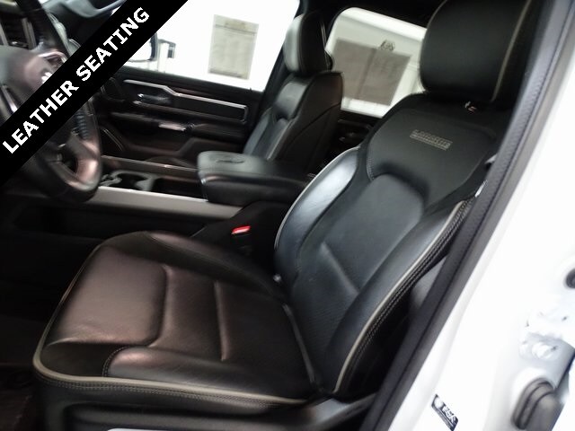 2023 Ram 1500 Laramie photo 2
