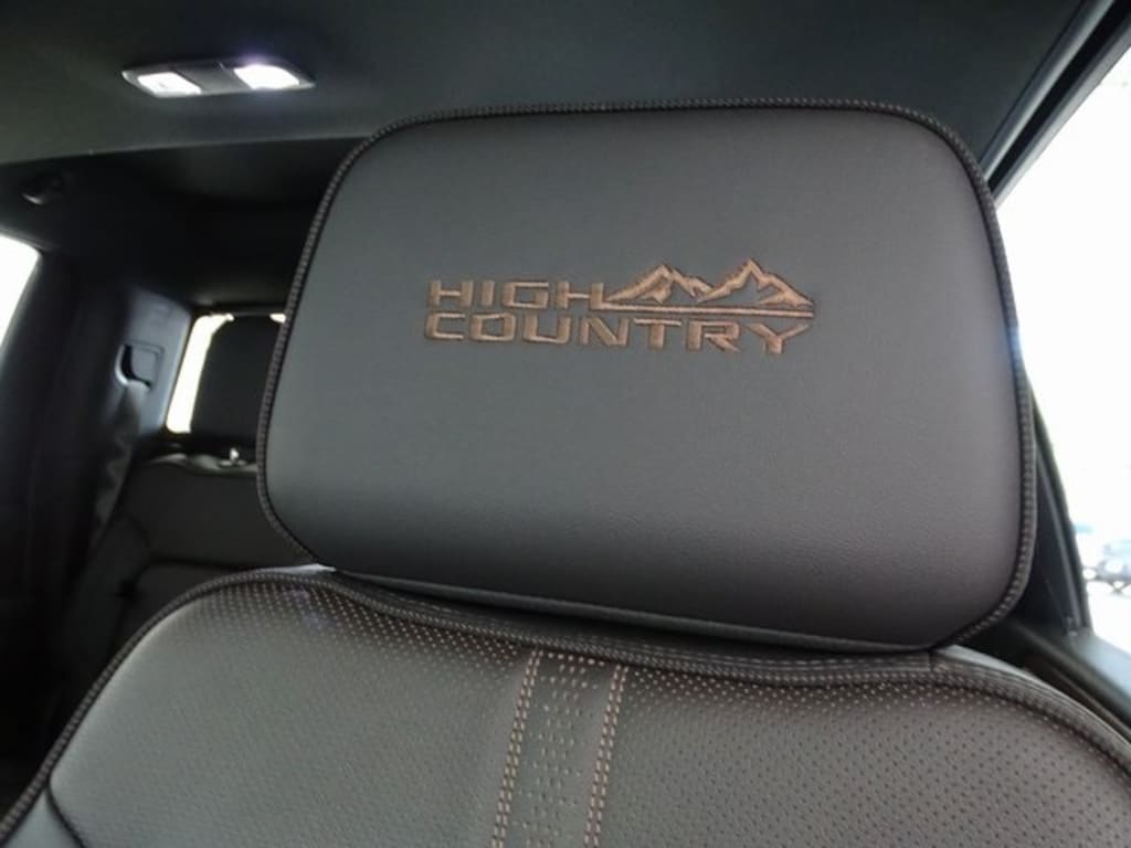 Used 2025 Chevrolet Silverado 2500HD High Country Truck