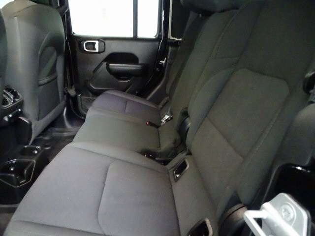 2022 Jeep Gladiator Willys photo 4