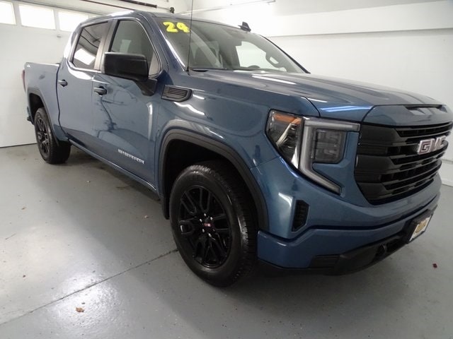 2024 GMC Sierra 1500 Pro's photo