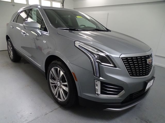 2024 Cadillac XT5 AWD Premium Luxury's photo