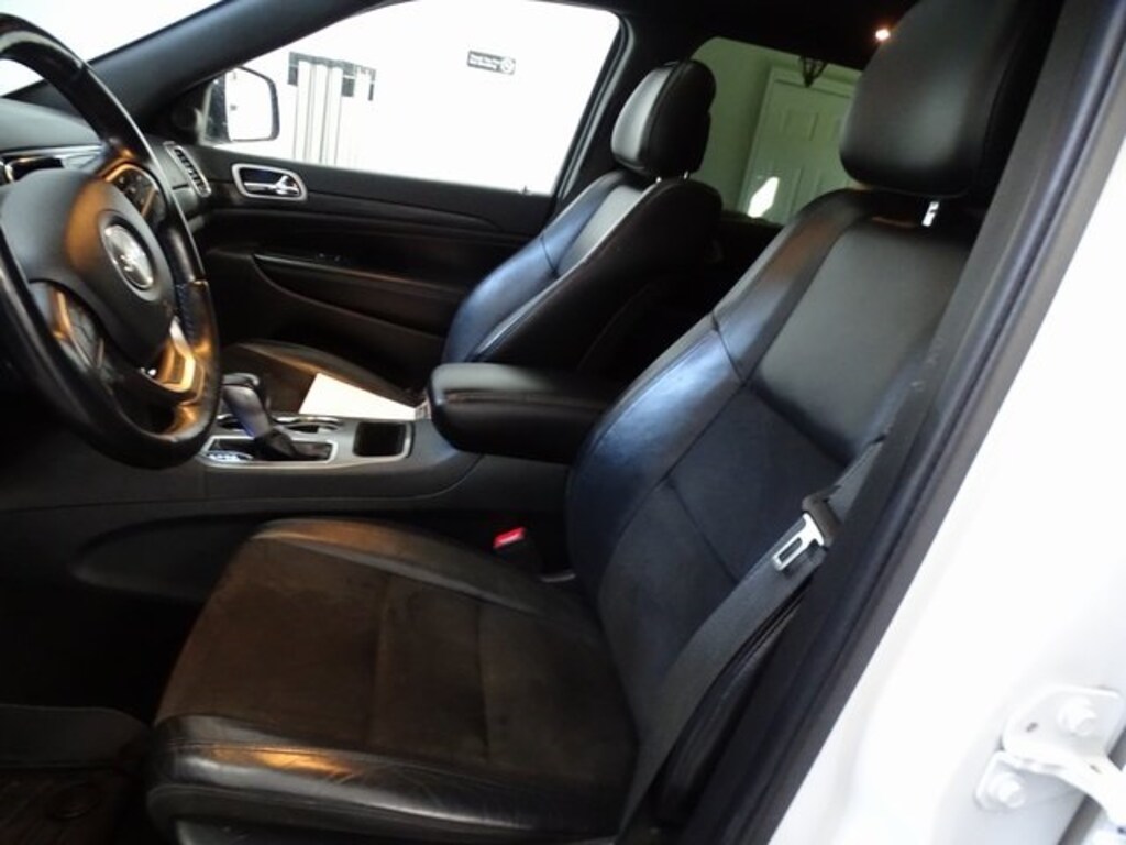 Used 2020 Jeep Grand Cherokee Altitude SUV