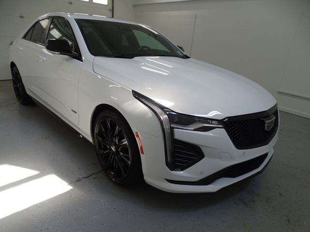 2023 Cadillac CT4 V-Series AWD's photo