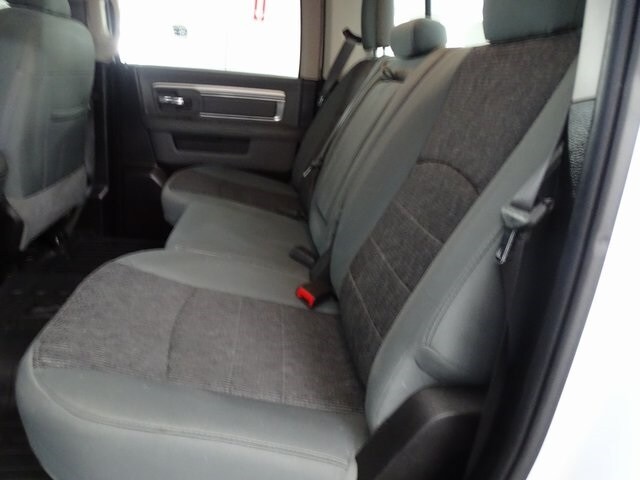 2019 Ram 1500 Classic Big Horn photo 4