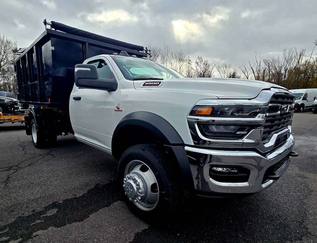 New 2025 Ram 5500 Chassis Cab 5500 TRADESMAN CHASSIS REGULAR CAB 4X4 84' CA Pickup