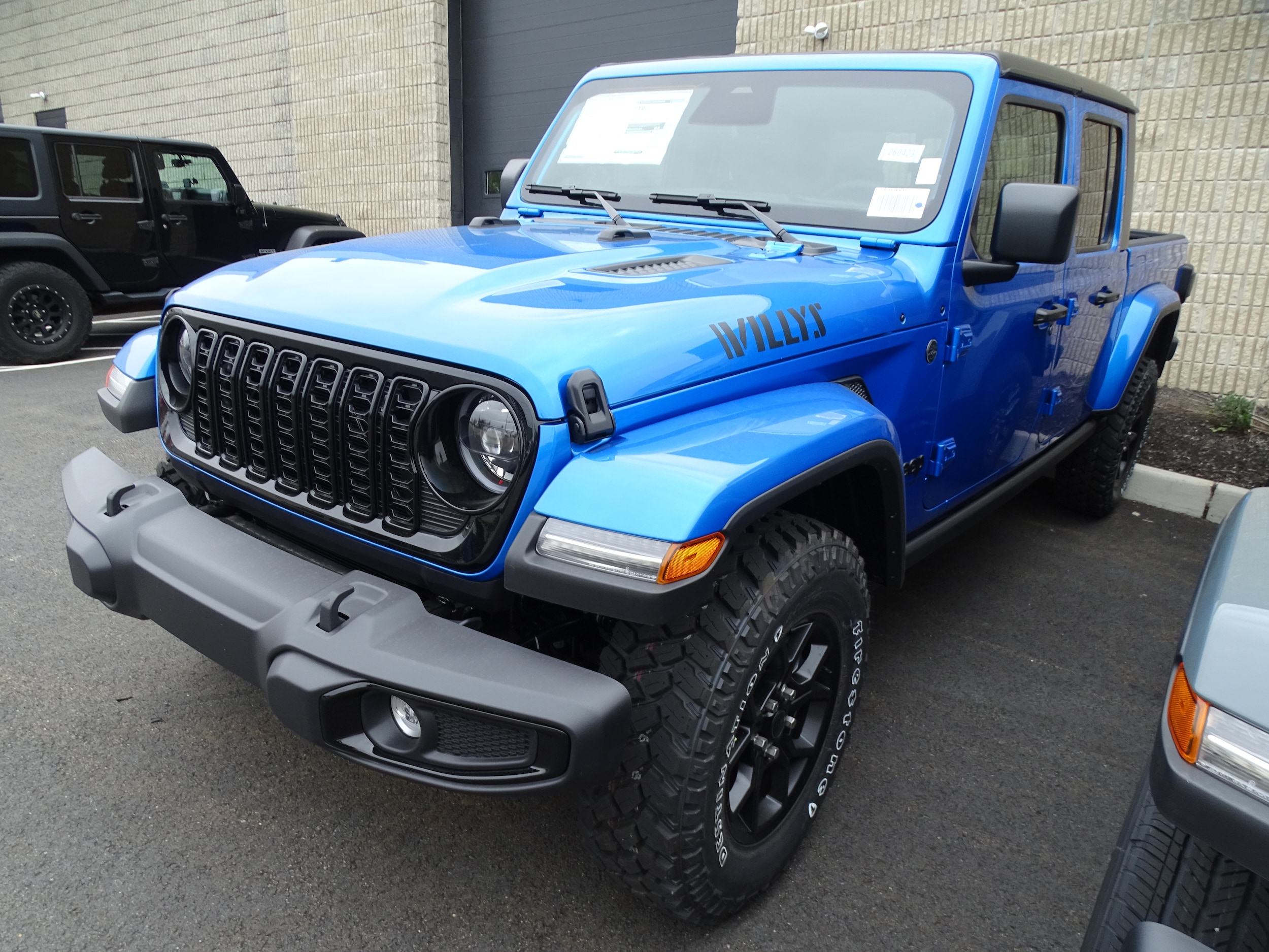2026 Jeep Gladiator Willys Auto's photo