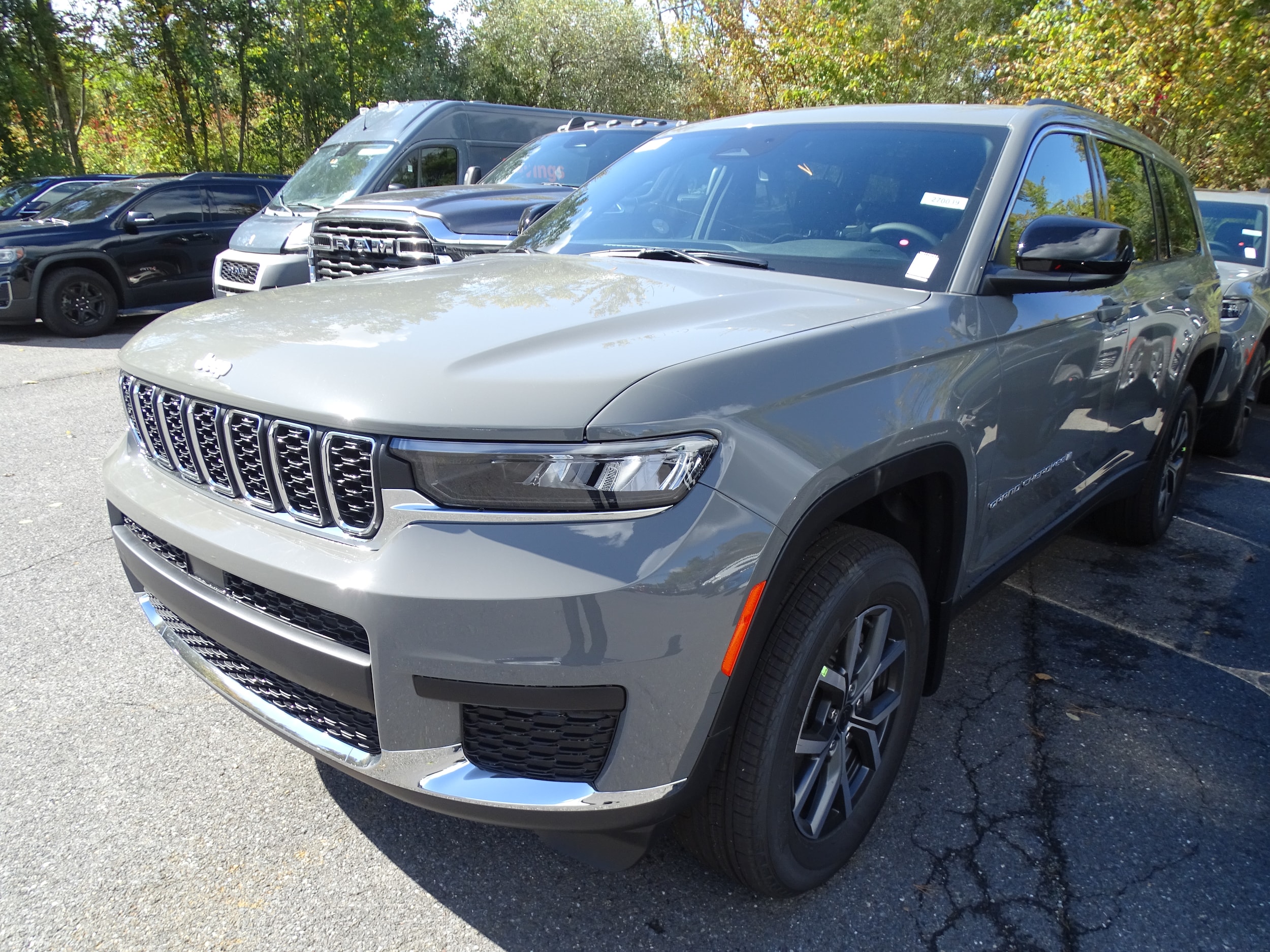 2027 Jeep Grand Cherokee L