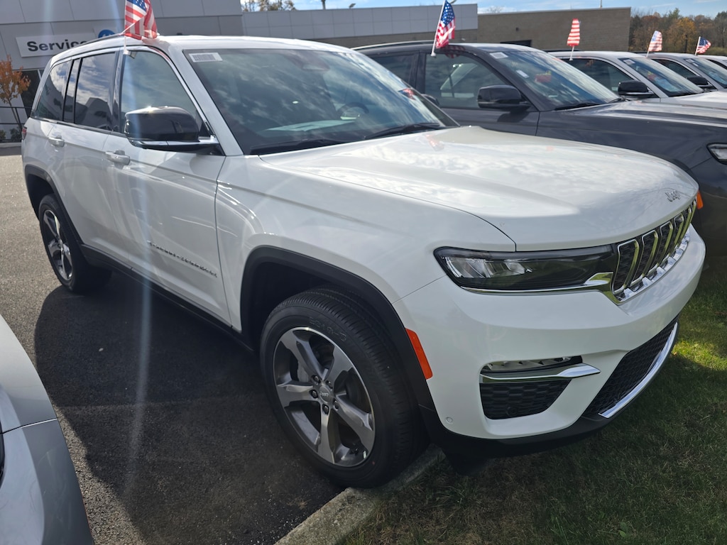 New 2025 Jeep Grand Cherokee LIMITED 4X4 Sport Utility