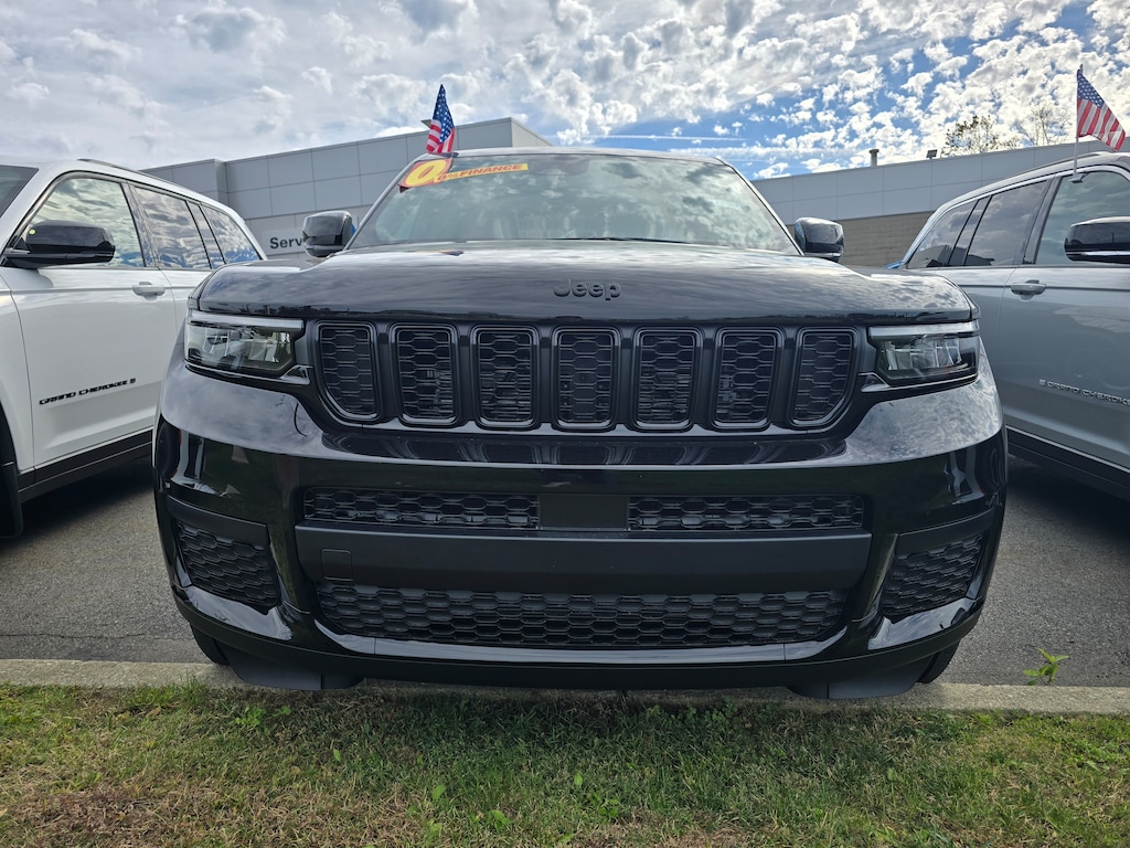 New 2025 Jeep Grand Cherokee L ALTITUDE X 4X4 Sport Utility
