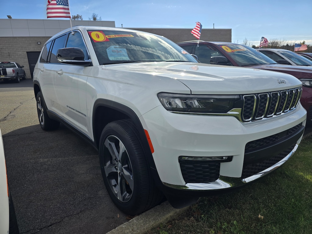 New 2025 Jeep Grand Cherokee L LIMITED 4X4 Sport Utility