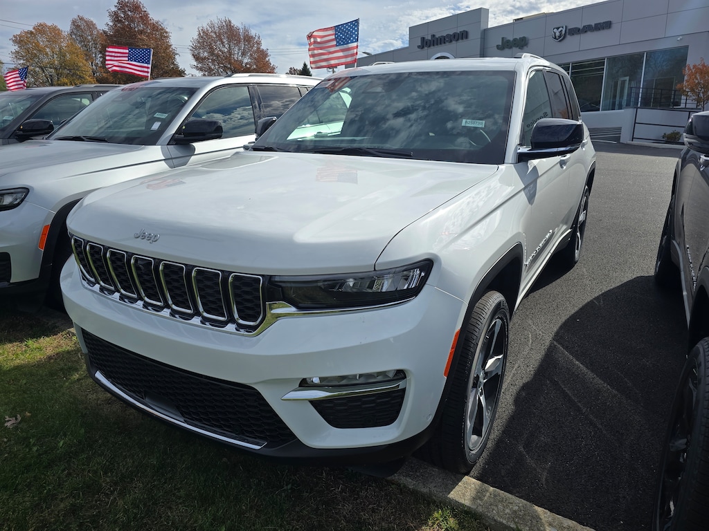 New 2025 Jeep Grand Cherokee LIMITED 4X4 Sport Utility