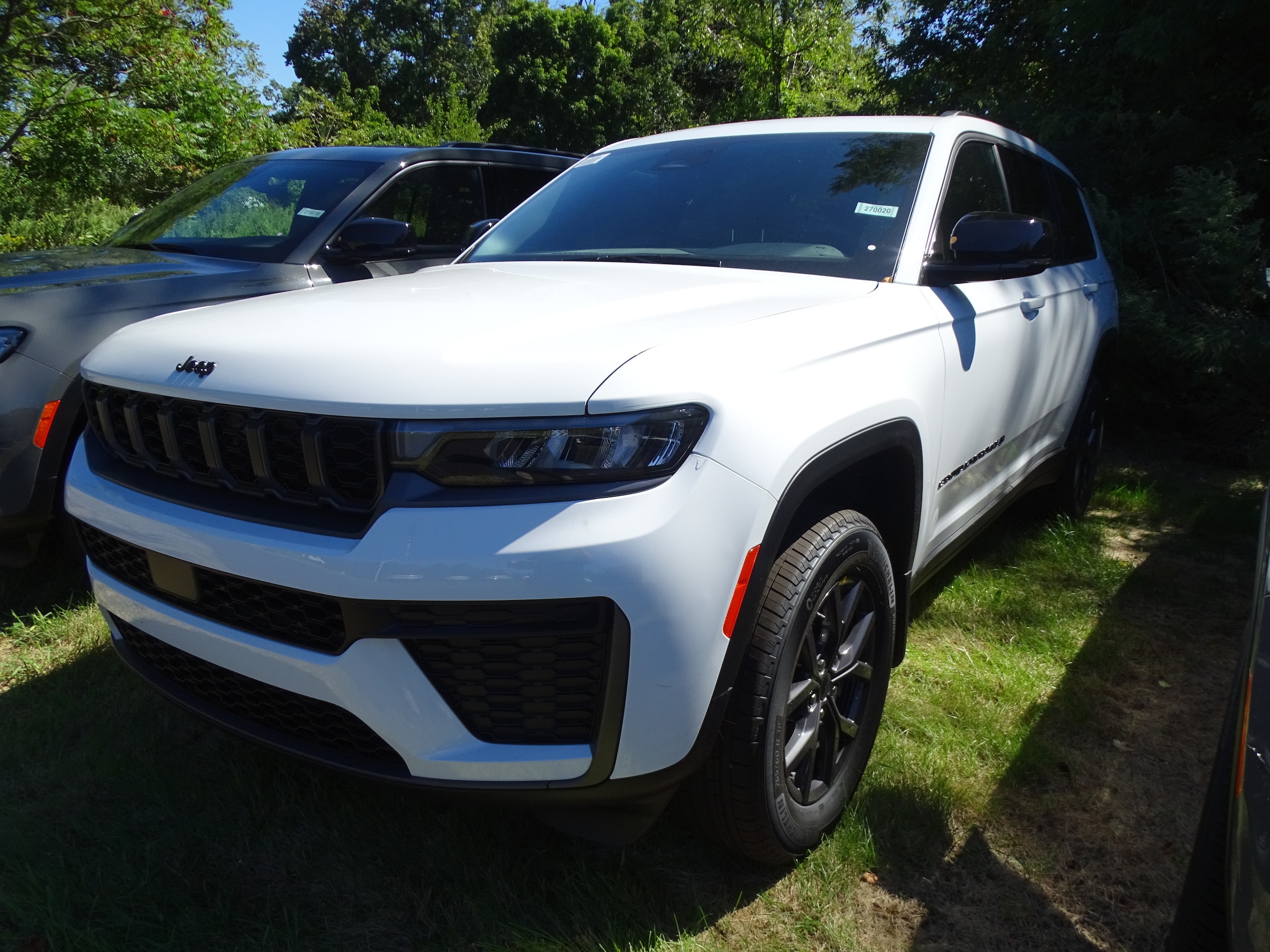 2027 Jeep Grand Cherokee L
