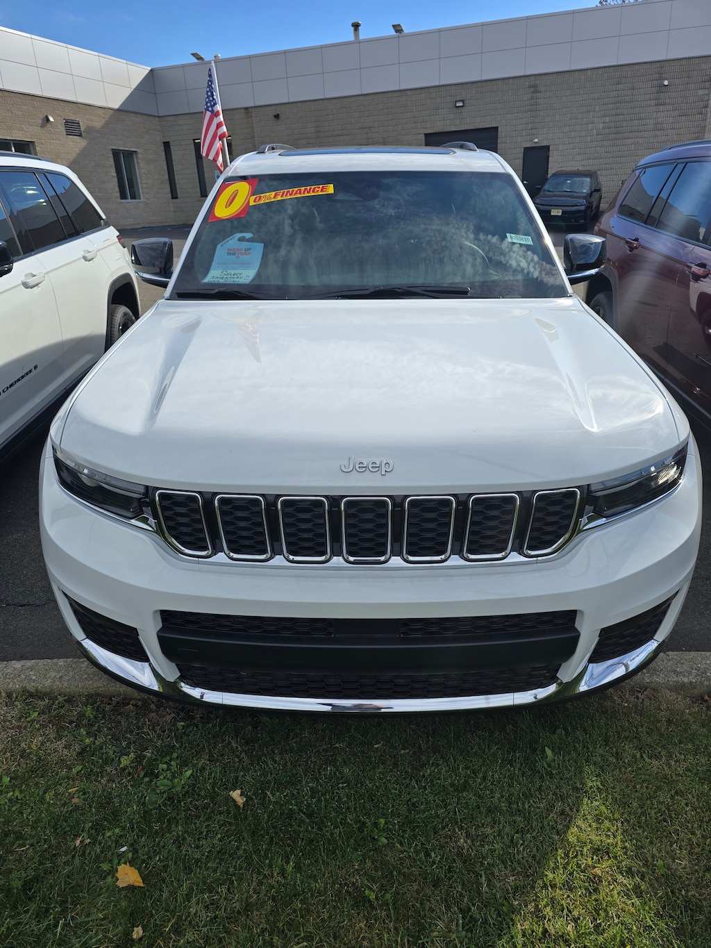 New 2025 Jeep Grand Cherokee L LIMITED 4X4 Sport Utility