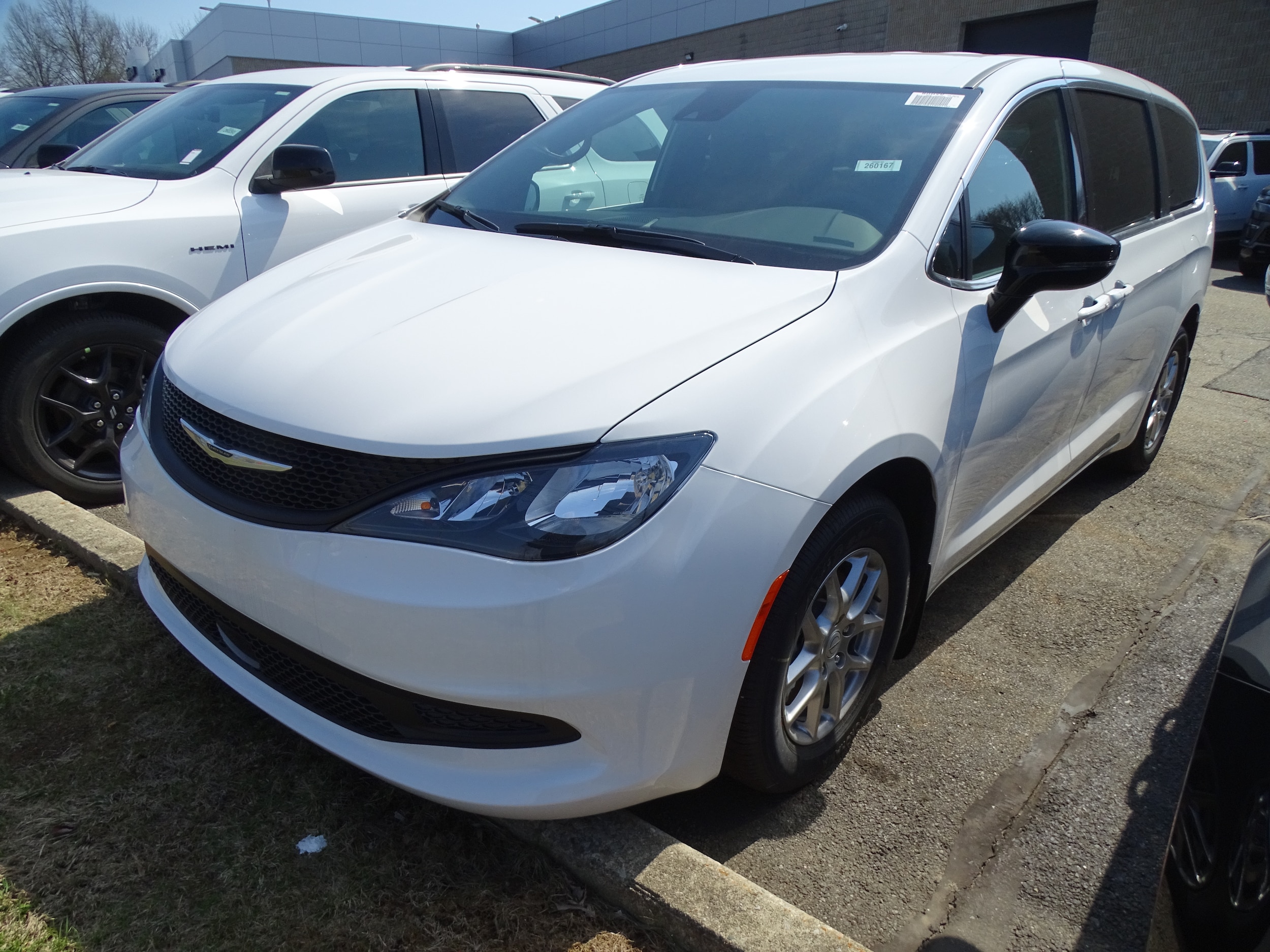 2026 Chrysler Voyager LX's photo