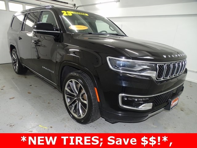 2023 Jeep Wagoneer L Series III's photo