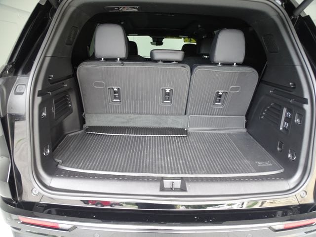 2026 Chevrolet Traverse High Country - Photo 20