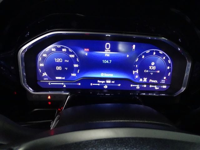 2022 Chevrolet Silverado 1500 LT - Photo 16