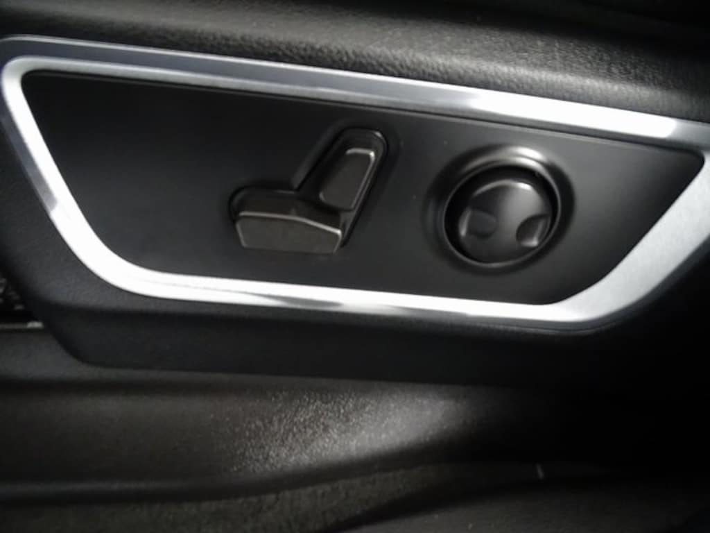 Certified 2022 Ram 1500 Laramie Truck