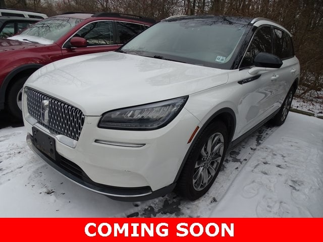 2021 Lincoln Corsair Base's photo